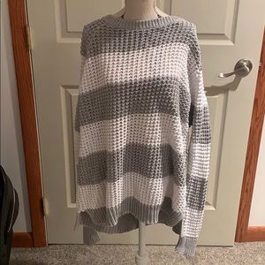 American eagle large jegging sweater
